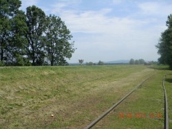 Jasenovac 2 prilaz spomeniku